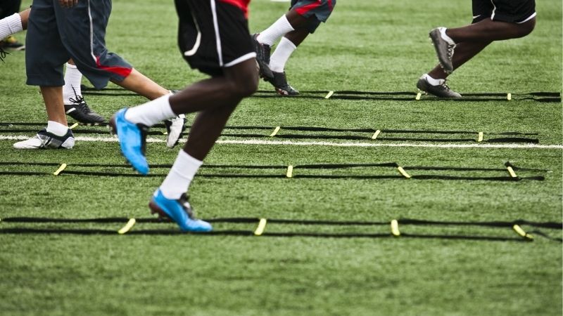 bai-tap-the-luc-bong-da